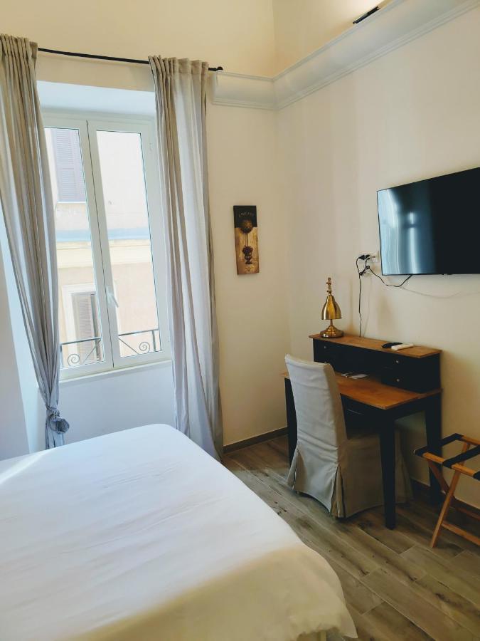 Christy Suite Elegante Appartamento Nel Centro Storico Di Anzio Extérieur photo